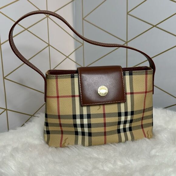 💯Authentic Burberry Small Shoulder Bag 🍀 - Picture 1 of 14